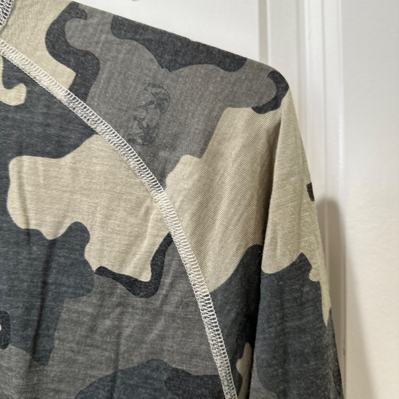 Kuiu Gear Lightweight Summer Hunt - Picture 5 of 15